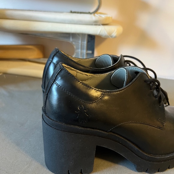 Fly London heeled loafers - Picture 3 of 6